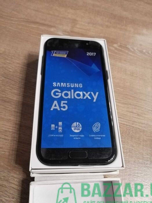 НОВЫЙ Samsung A5 2017 Black 32Gb