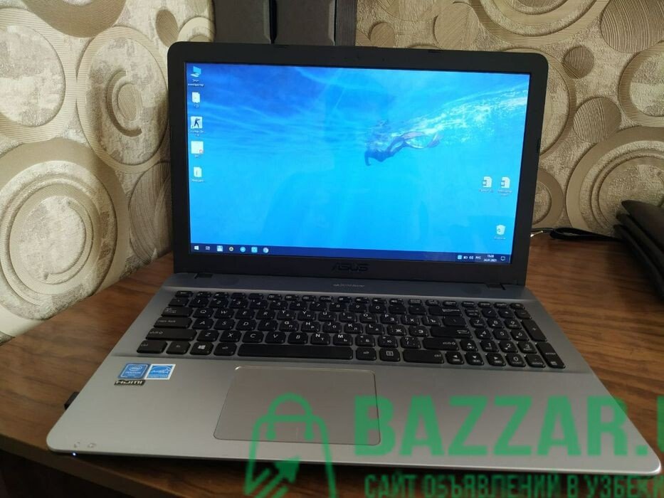 Ноутбук Asus X541N с четырехъядерным Pentium N3710