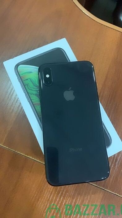 Iphone xs 256 Space gray.