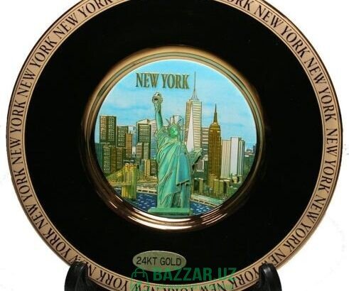 Золотой «Нью Йорк» 24 KT Gold США