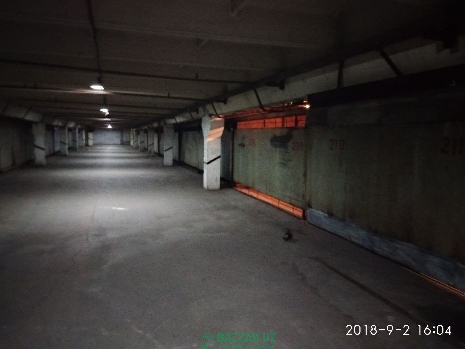 Подземный гараж Чил-26 вдоль дороги Кафе «Москва»