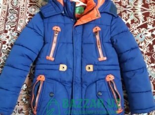 Зимняя куртка на мальчика 6-8лет