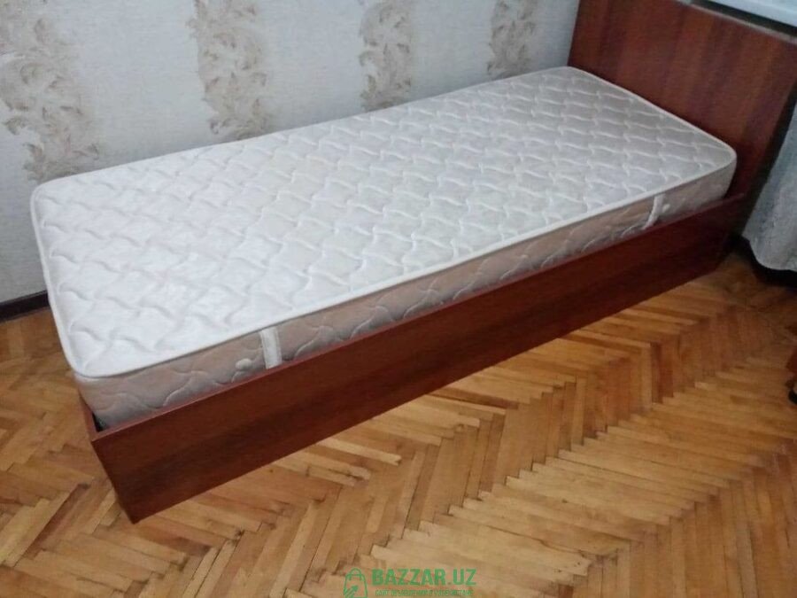 Продам односпальные кровати в отличном состоянии.