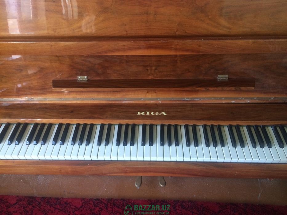 Фартепиано (пианино) RIGA 300 у.е.