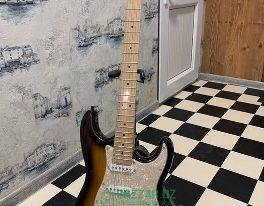 Кастомный Fender Stratocaster 399 у.е.