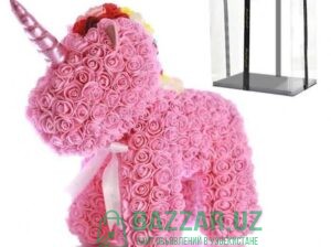 Лучшая подарка Единорог «Пони» из фоамин роз цвето